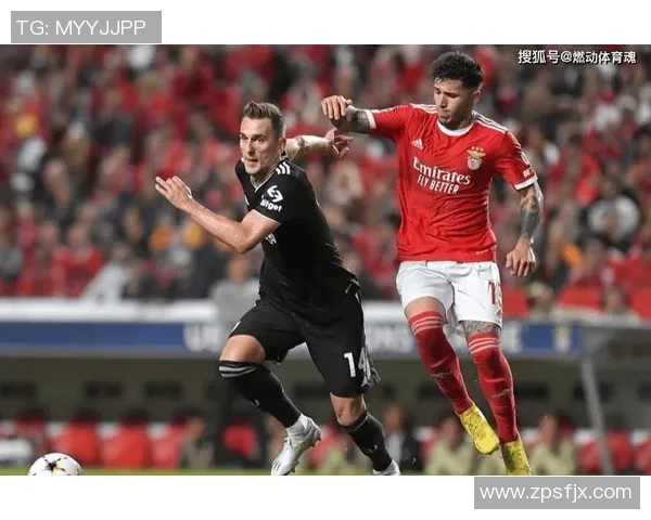 意甲激战:多特蒙德1-0战胜本菲卡全场沸腾瞬间回顾 意甲激战:多特蒙德1-0战胜本菲卡全场沸腾瞬间回顾