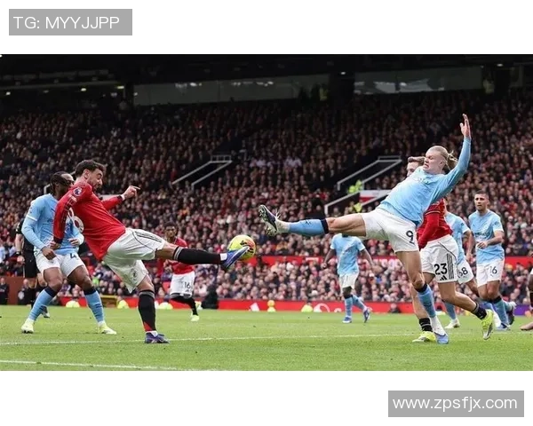 中超激战曼城大胜那不勒斯红牌事件引发全场热议与转会传闻